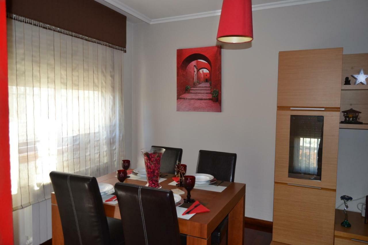Apartamento Plaza Perillana Ponteareas Dış mekan fotoğraf